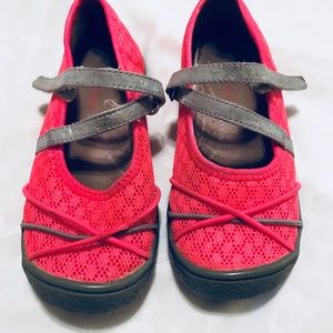 Girls size 10 pink Mary Jane cradle shoe